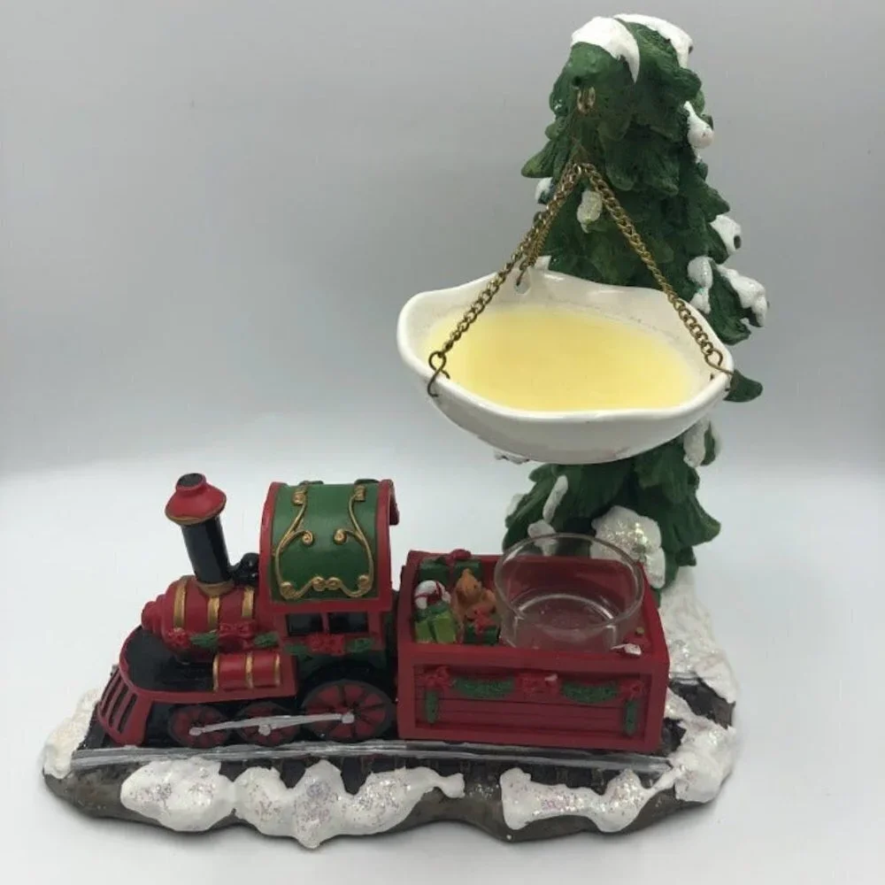 Yankee Candle Co. Christmas Train Décor T/B Train/Tree Warmer Tea Lite Holder